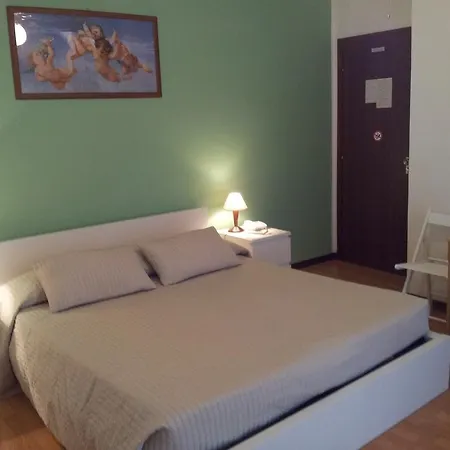 Moreri Hotel