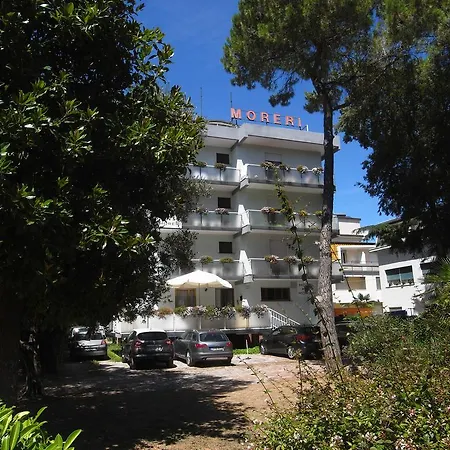 Hotel Moreri Hotell 3*