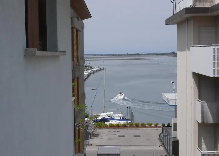 Hotel Moreri Hotel 3*