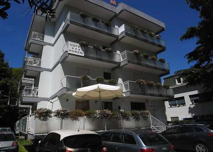 Hotel Moreri Hotel 3*
