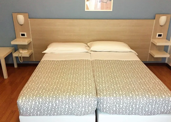 Hotel Moreri 3* Grado