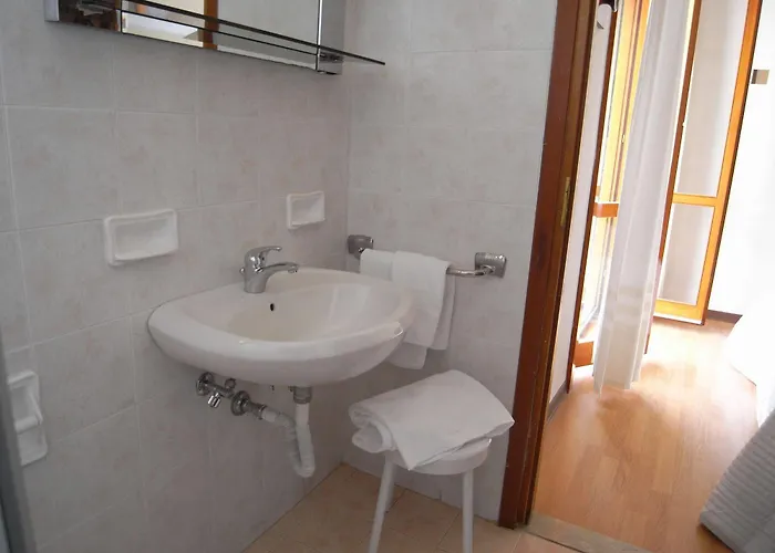 Hotel Moreri Hotel 3*